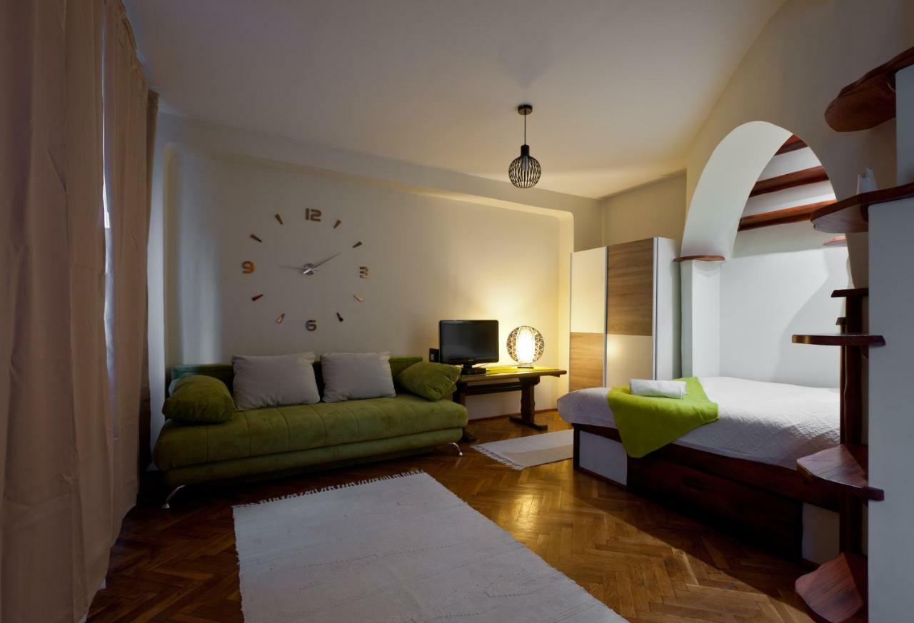 Green Apartment ブダペスト エクステリア 写真